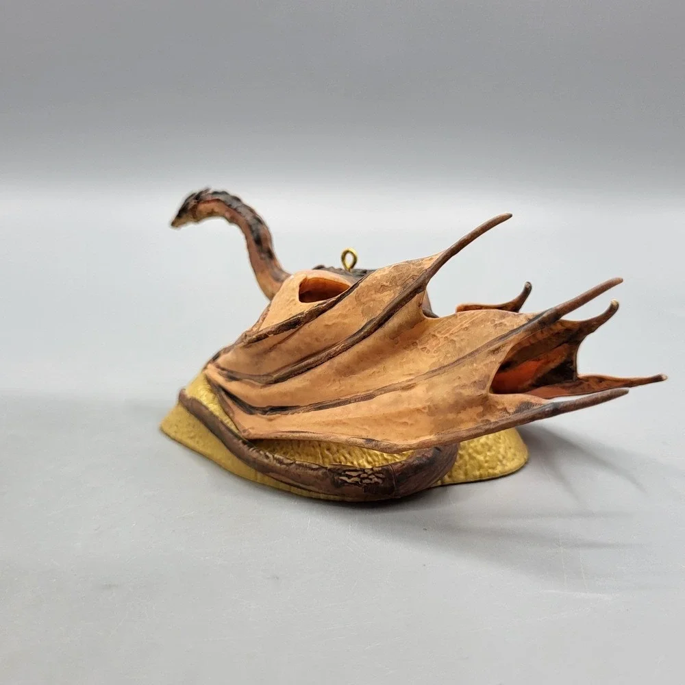 Hallmark Smaug Awakens Ornament The Hobbit Desolation of Smaug Gold Holiday